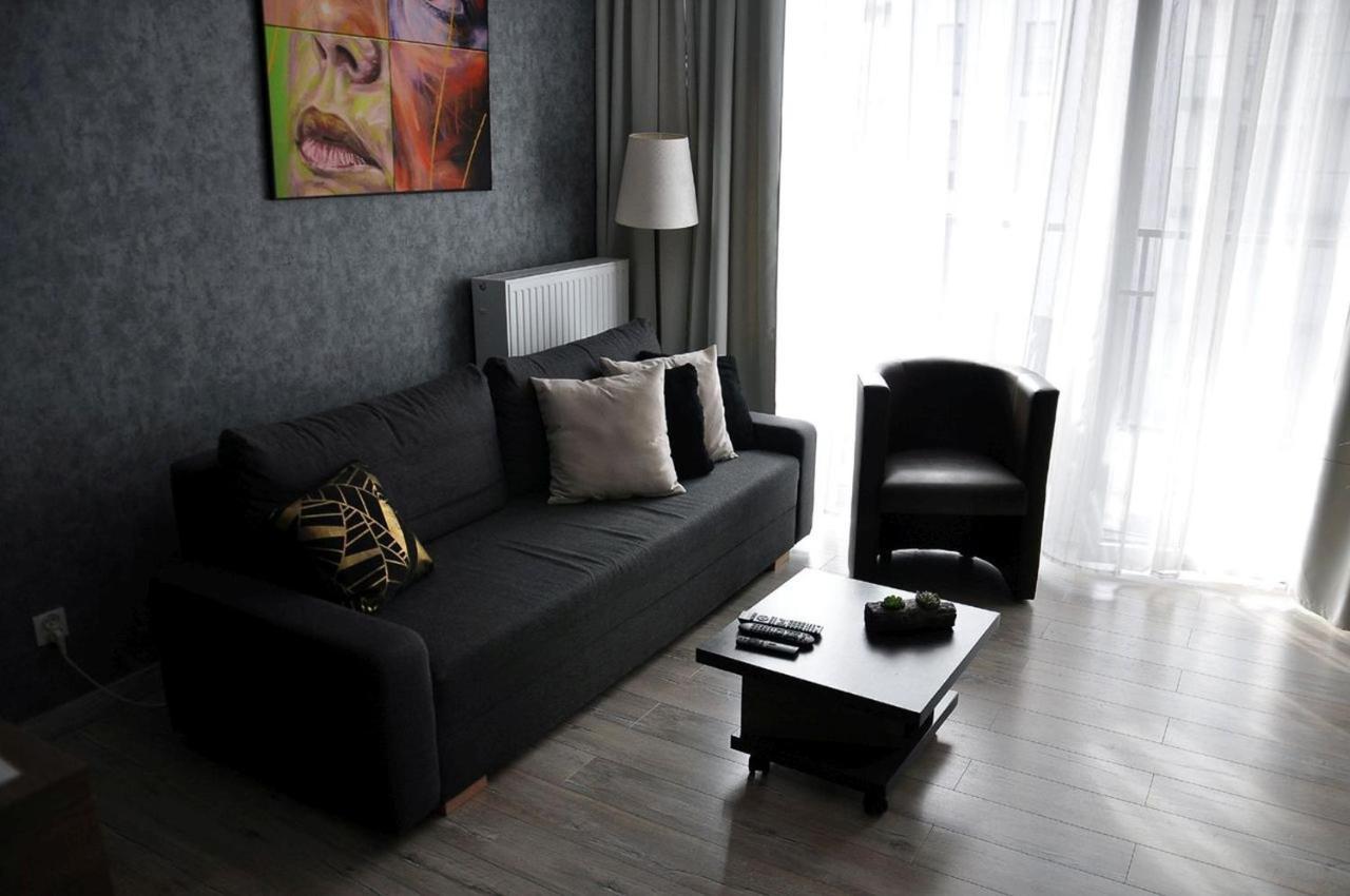 Q Apart Gold-Trzy Pokoje, Manufaktura, Klimatyzacja I Garaz Gratis, Tv Max, Fv, Gwarancja Zadowolenia Łódź Extérieur photo