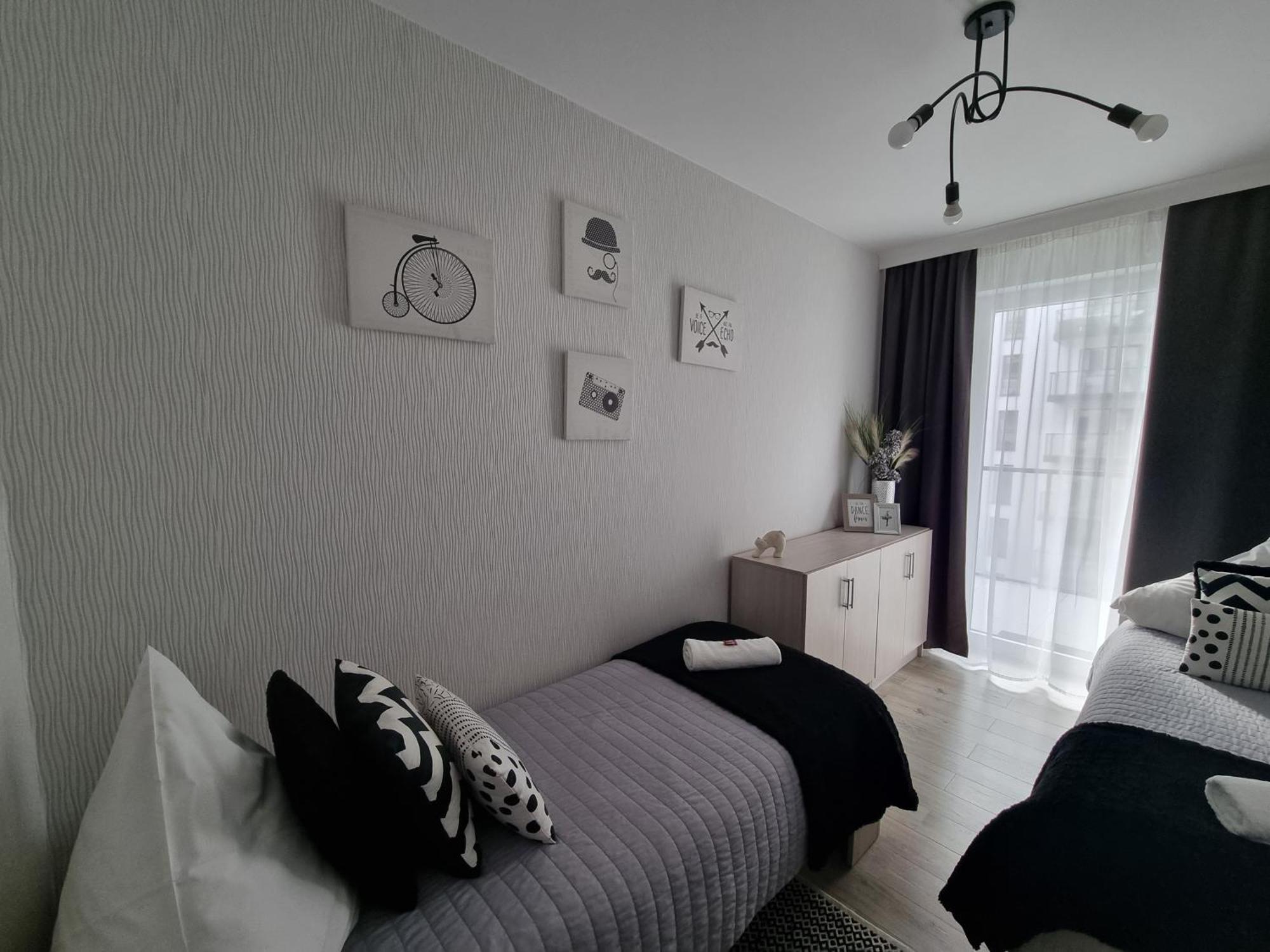 Q Apart Gold-Trzy Pokoje, Manufaktura, Klimatyzacja I Garaz Gratis, Tv Max, Fv, Gwarancja Zadowolenia Łódź Extérieur photo