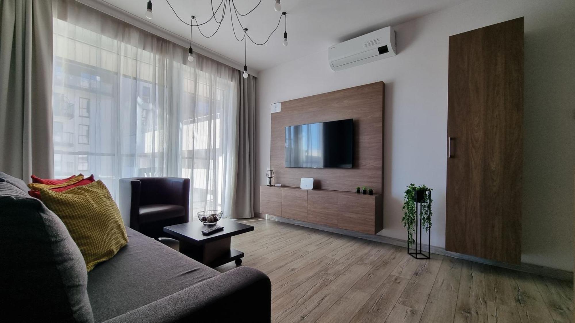 Q Apart Gold-Trzy Pokoje, Manufaktura, Klimatyzacja I Garaz Gratis, Tv Max, Fv, Gwarancja Zadowolenia Łódź Extérieur photo